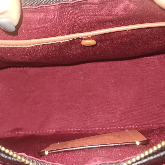 Coach Lori Shoulder Bag NWOT Retail $550 - Picture 6 of 12